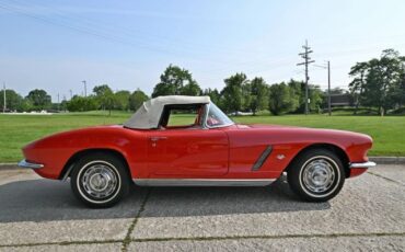 Chevrolet-Corvette-1962-Convertible-8