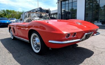 Chevrolet-Corvette-1962-Convertible-9