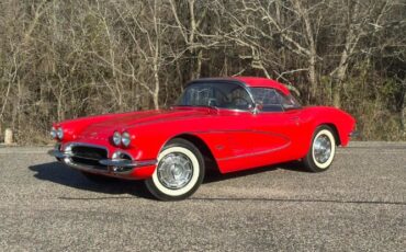 Chevrolet-Corvette-1962-Deep-Red-Jet-Black-6