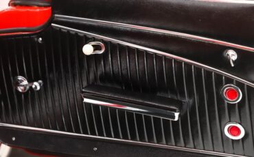 Chevrolet-Corvette-1962-Roman-Red-Black-22