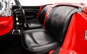 Chevrolet-Corvette-1962-Roman-Red-Black-25