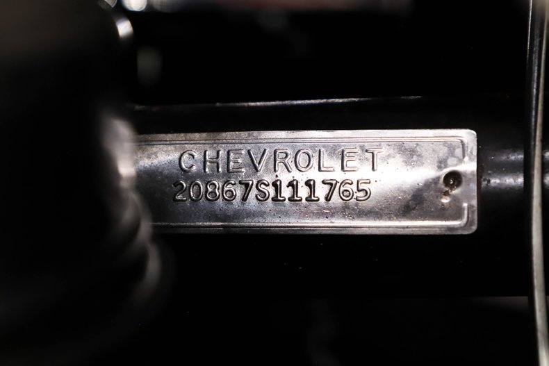 Chevrolet-Corvette-1962-Roman-Red-Black-26