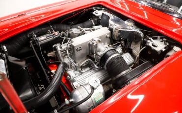 Chevrolet-Corvette-1962-Roman-Red-Black-3