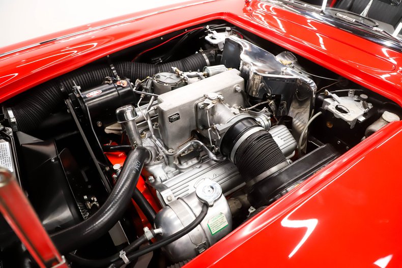 Chevrolet-Corvette-1962-Roman-Red-Black-3