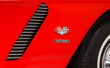Chevrolet-Corvette-1962-Roman-Red-Black-38