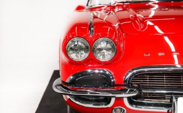 Chevrolet-Corvette-1962-Roman-Red-Black-41