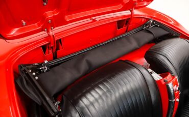 Chevrolet-Corvette-1962-Roman-Red-Black-46