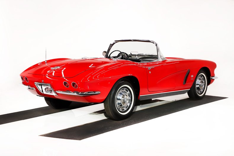 Chevrolet-Corvette-1962-Roman-Red-Black-48