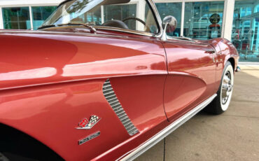 Chevrolet-Corvette-1962-Sedan-11