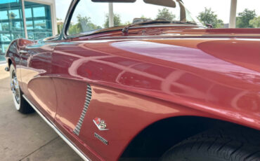 Chevrolet-Corvette-1962-Sedan-16