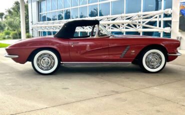 Chevrolet-Corvette-1962-Sedan-18