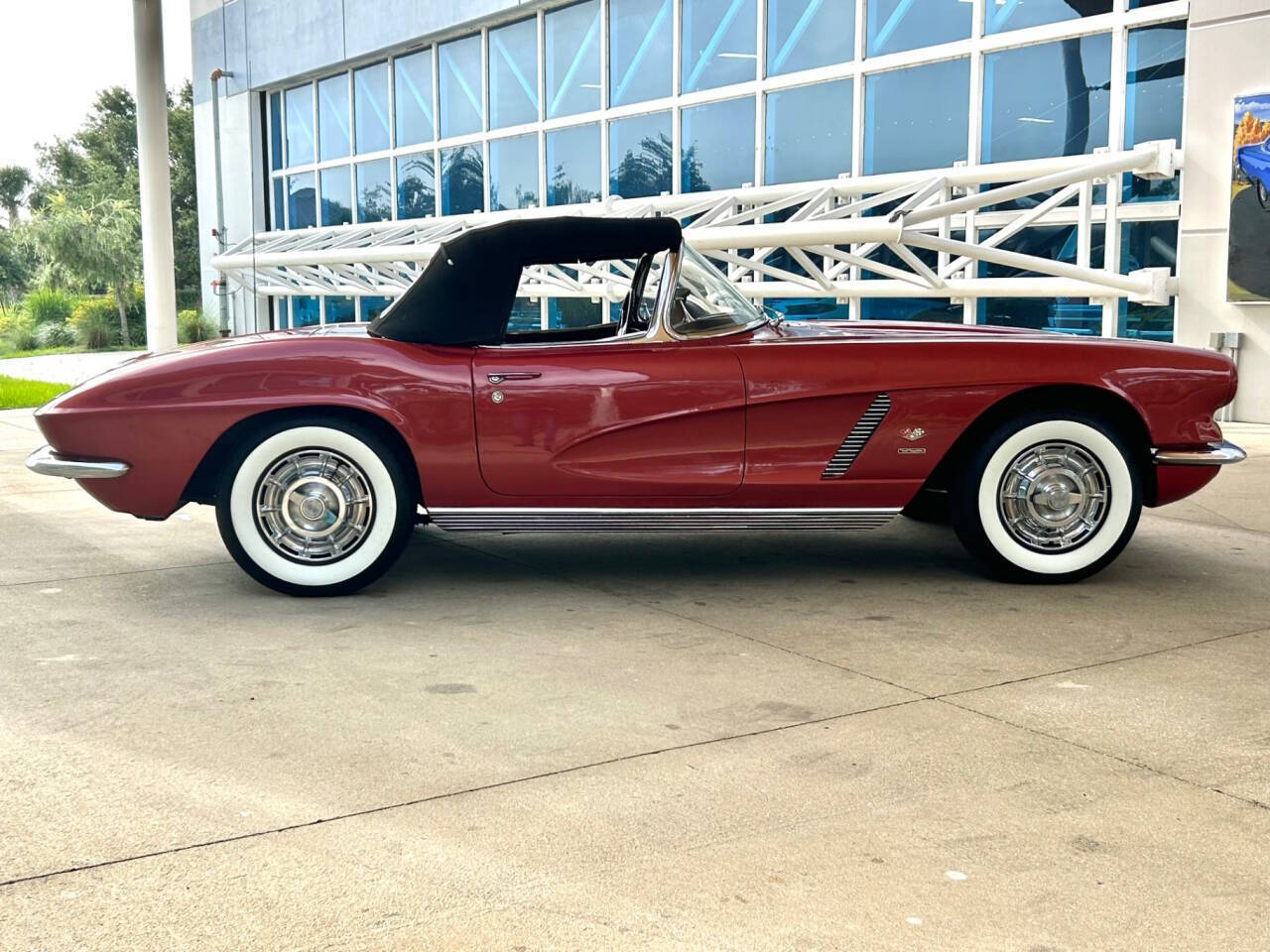Chevrolet-Corvette-1962-Sedan-18