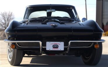 Chevrolet-Corvette-1963-1