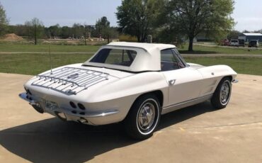 Chevrolet-Corvette-1963-11