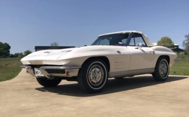 Chevrolet-Corvette-1963-17