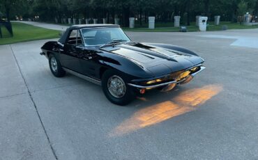 Chevrolet-Corvette-1963-2