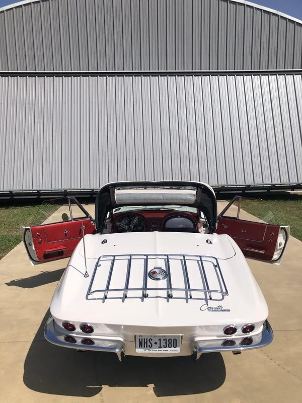 Chevrolet-Corvette-1963-23