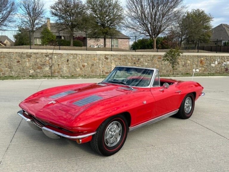 Chevrolet Corvette 1963 --
