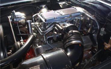 Chevrolet-Corvette-1963-27