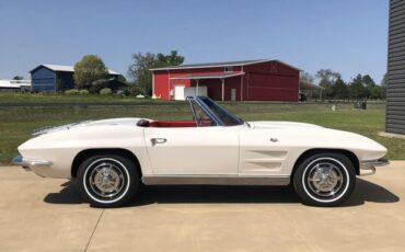 Chevrolet-Corvette-1963-29