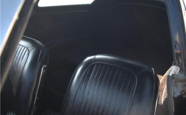 Chevrolet-Corvette-1963-31