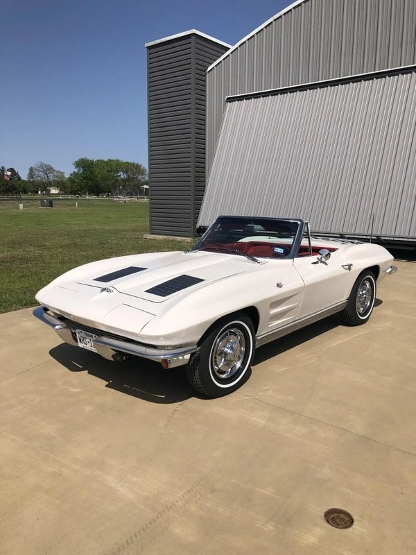 Chevrolet-Corvette-1963-34