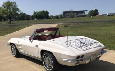 Chevrolet-Corvette-1963-37