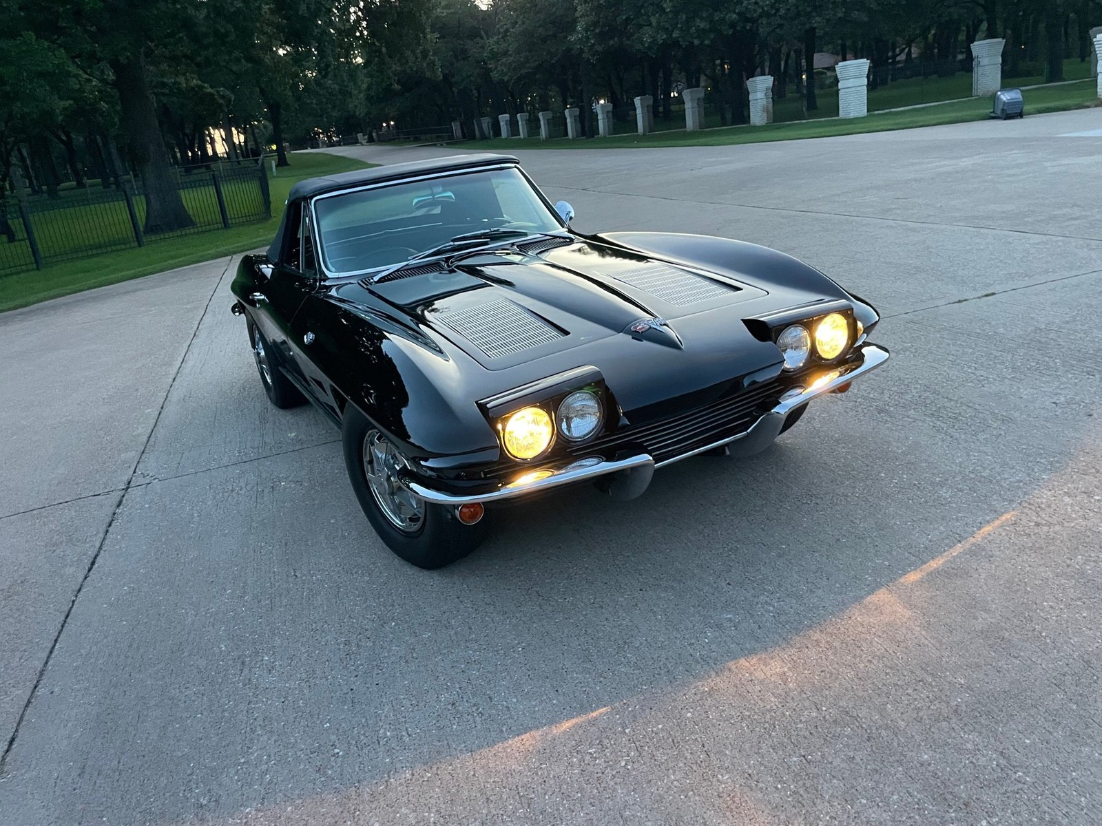 Chevrolet-Corvette-1963-4