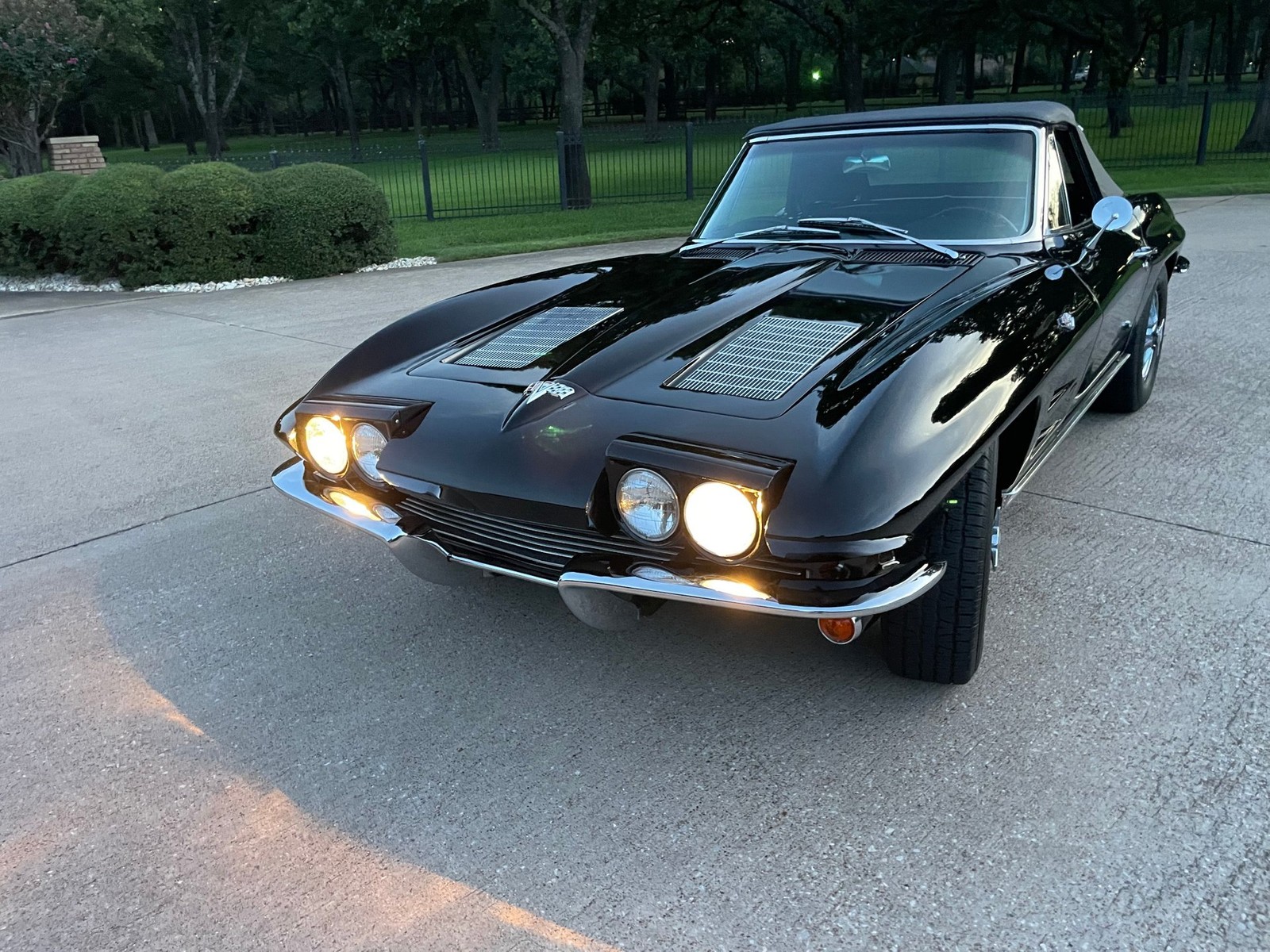 Chevrolet-Corvette-1963-5