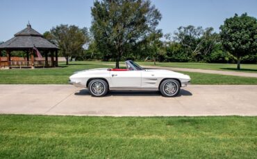 Chevrolet-Corvette-1963-5
