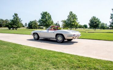 Chevrolet-Corvette-1963-6