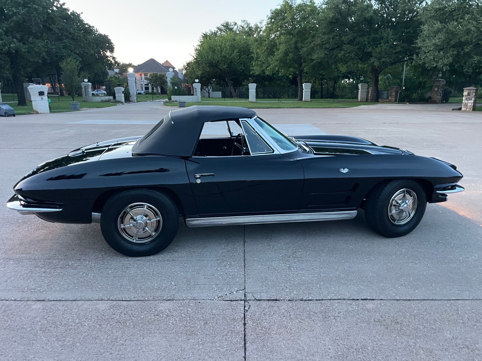 Chevrolet-Corvette-1963-7