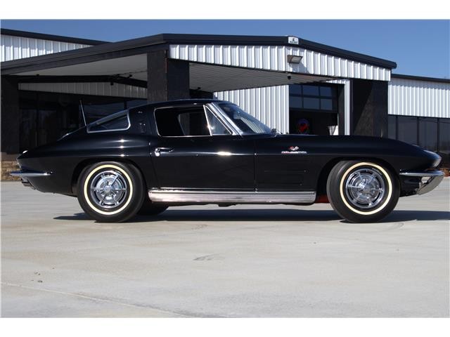 Chevrolet-Corvette-1963-8