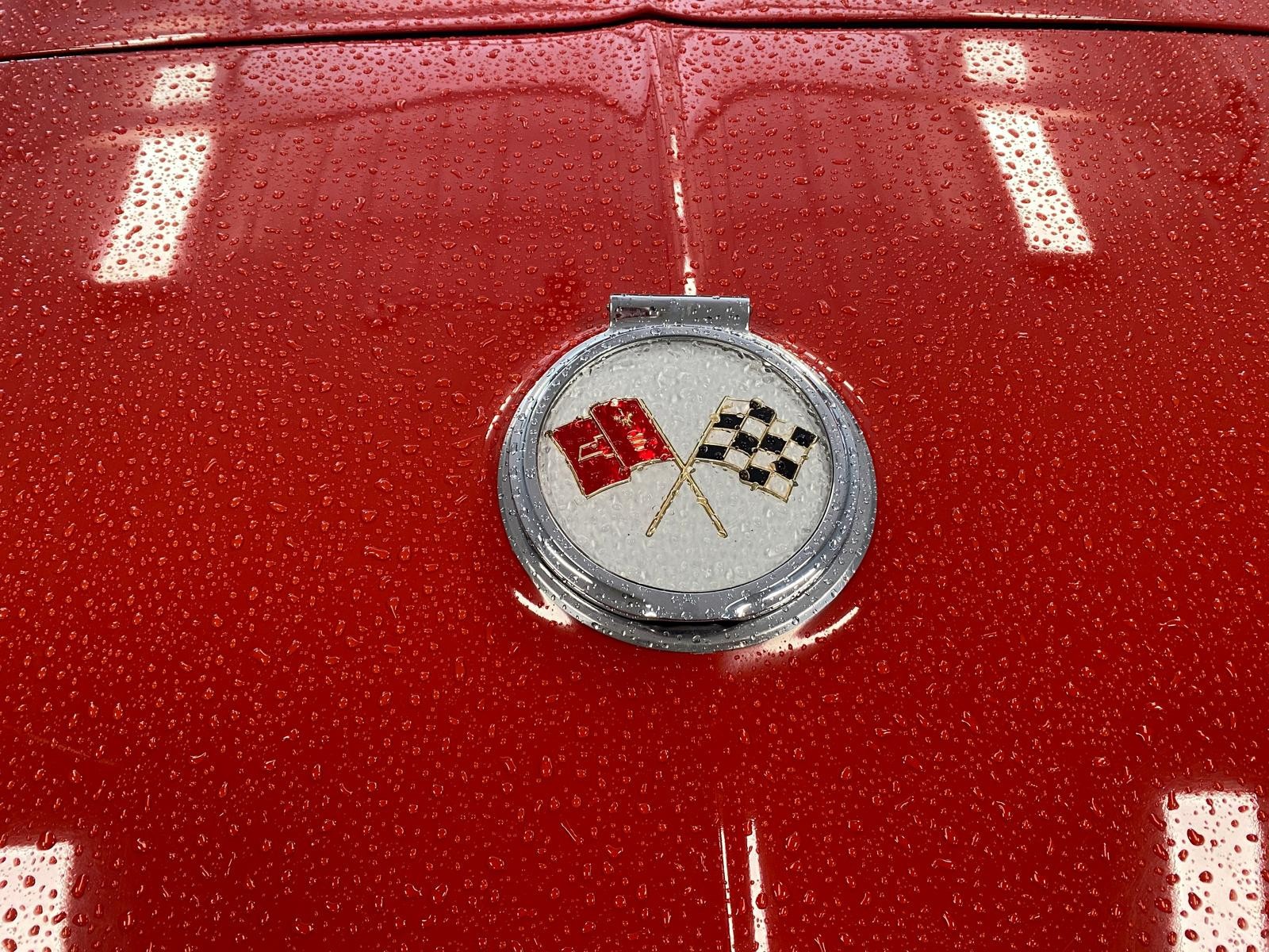 Chevrolet-Corvette-1963-Convertible-12