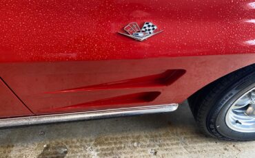 Chevrolet-Corvette-1963-Convertible-13