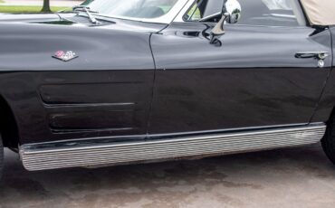 Chevrolet-Corvette-1963-Convertible-21