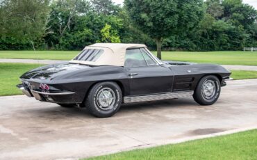 Chevrolet-Corvette-1963-Convertible-31