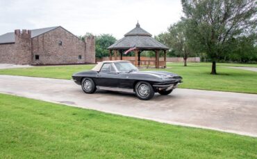 Chevrolet-Corvette-1963-Convertible-34