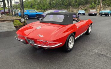 Chevrolet-Corvette-1963-Convertible-8
