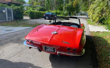Chevrolet-Corvette-1963-Convertible-9
