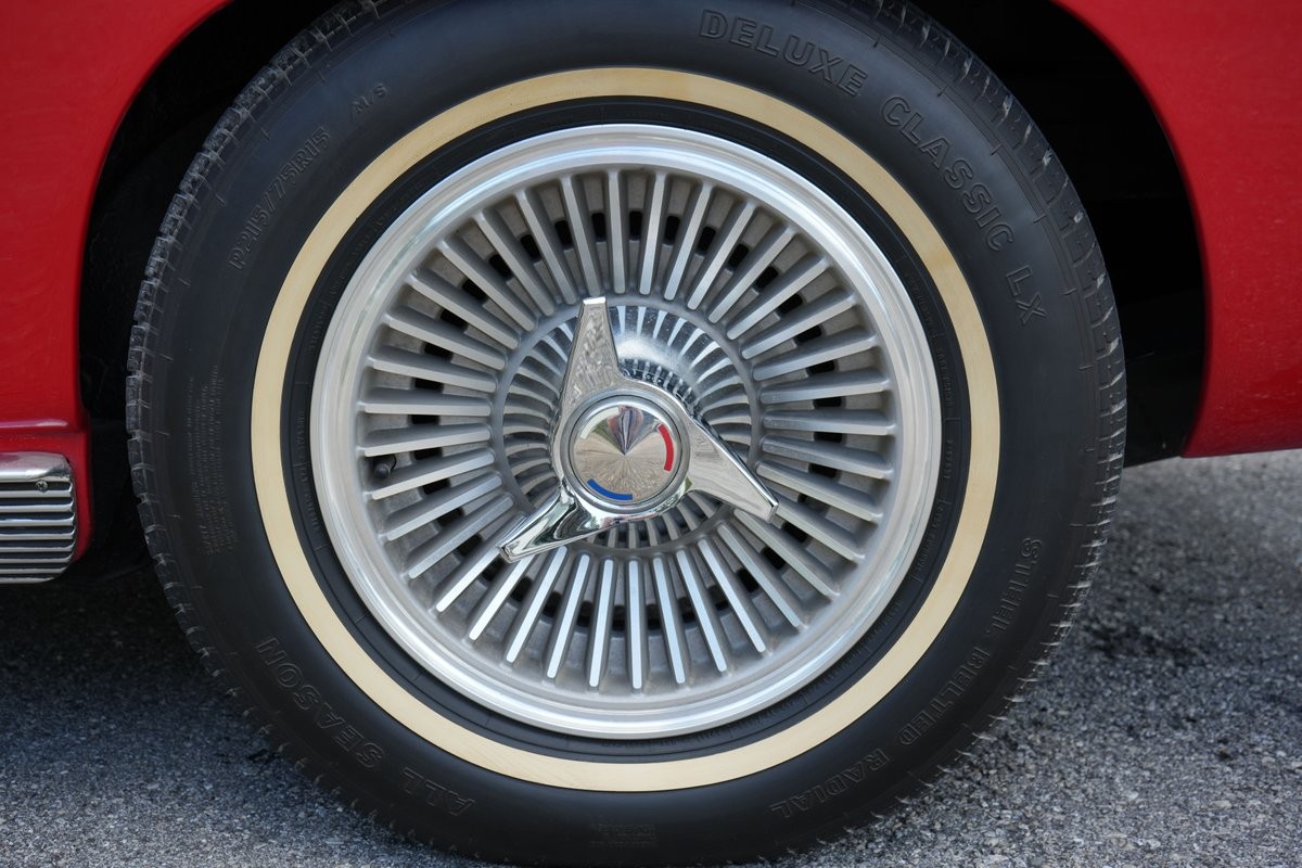 Chevrolet-Corvette-1963-Coupe-10