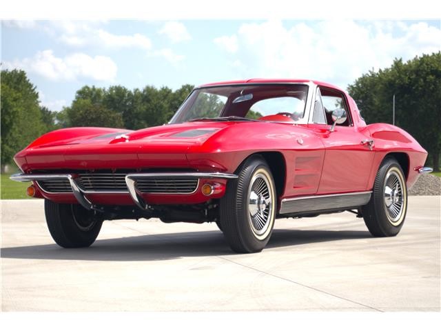 Chevrolet-Corvette-1963-Coupe-12