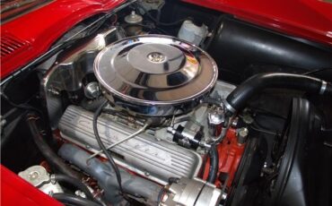 Chevrolet-Corvette-1963-Coupe-15
