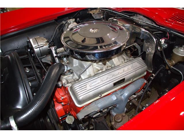 Chevrolet-Corvette-1963-Coupe-16