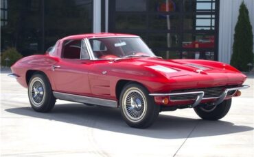 Chevrolet-Corvette-1963-Coupe-17