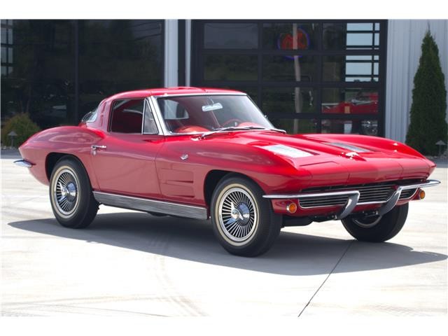 Chevrolet-Corvette-1963-Coupe-17