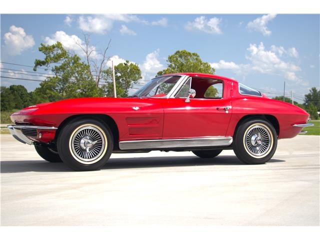 Chevrolet-Corvette-1963-Coupe-30