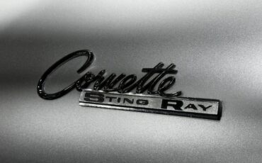 Chevrolet-Corvette-1963-Coupe-34