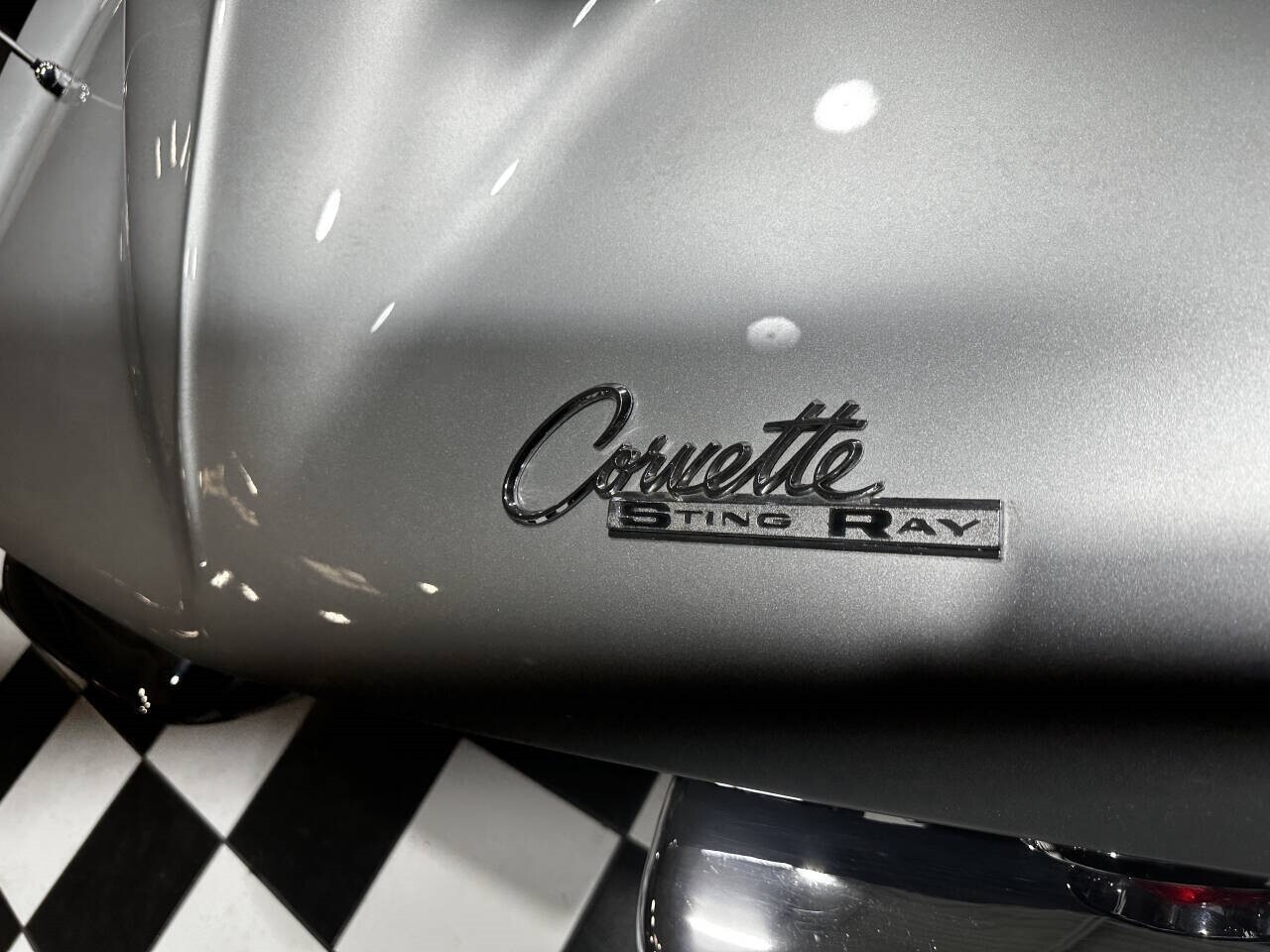 Chevrolet-Corvette-1963-Coupe-35