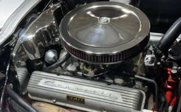 Chevrolet-Corvette-1963-Coupe-37